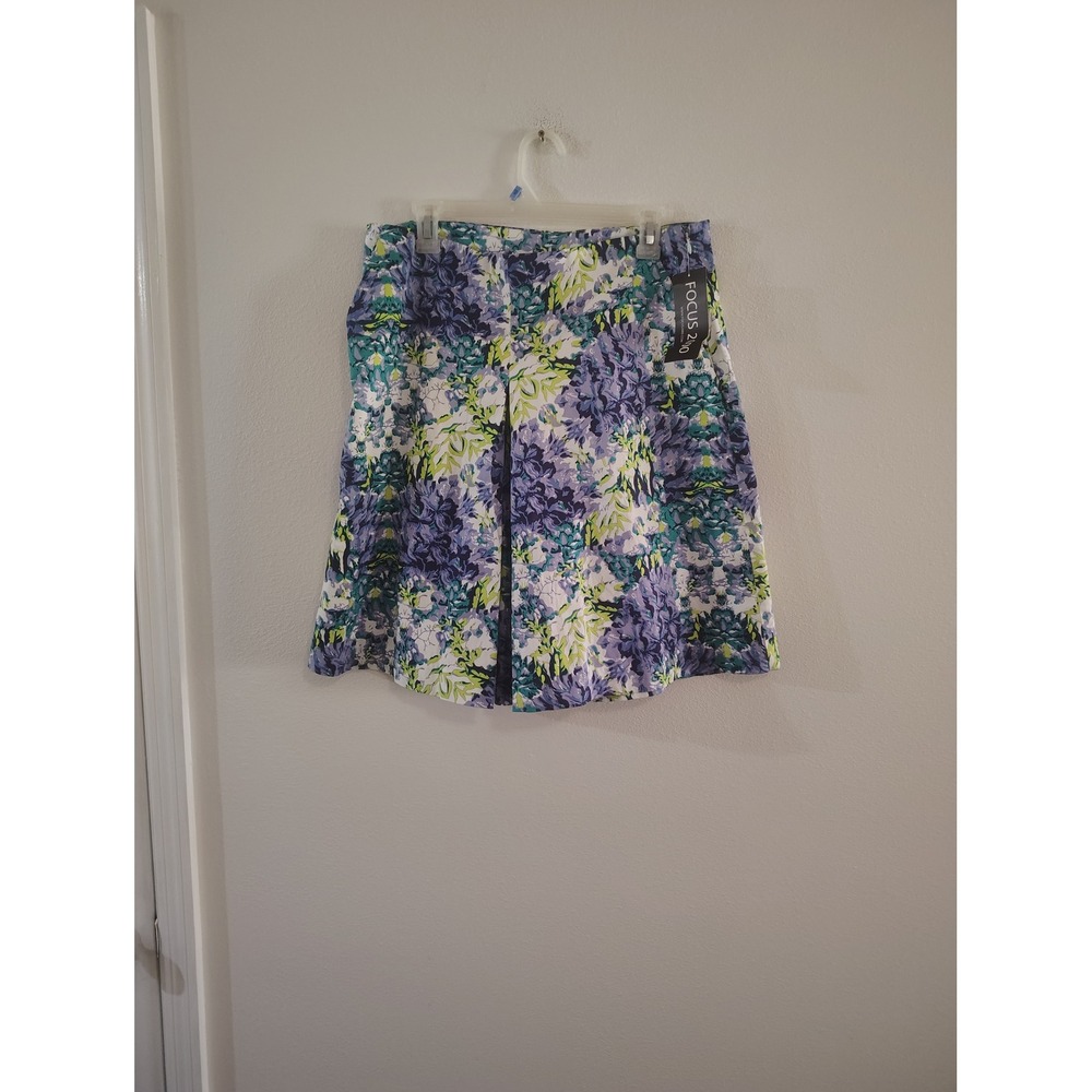 Focus 2000 Womens Floral Print A-Line Skirt Green Purple Blue Size 10 SK0096 NWT